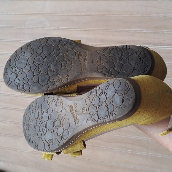 DANSKO Leather Astrid Textured Nubuck Yellow Sandals EU Size 39 - US Size 8.5 - Picture 11 of 13